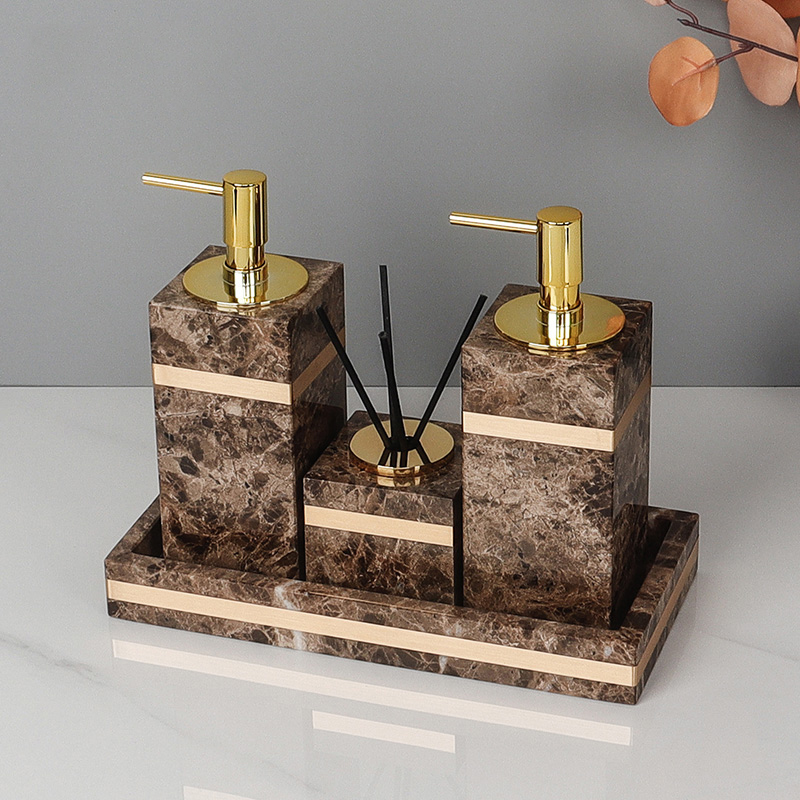 مجموعة حمام رخامية طبيعية داكن - مراجعة Zara Home Bathroom وسعره
