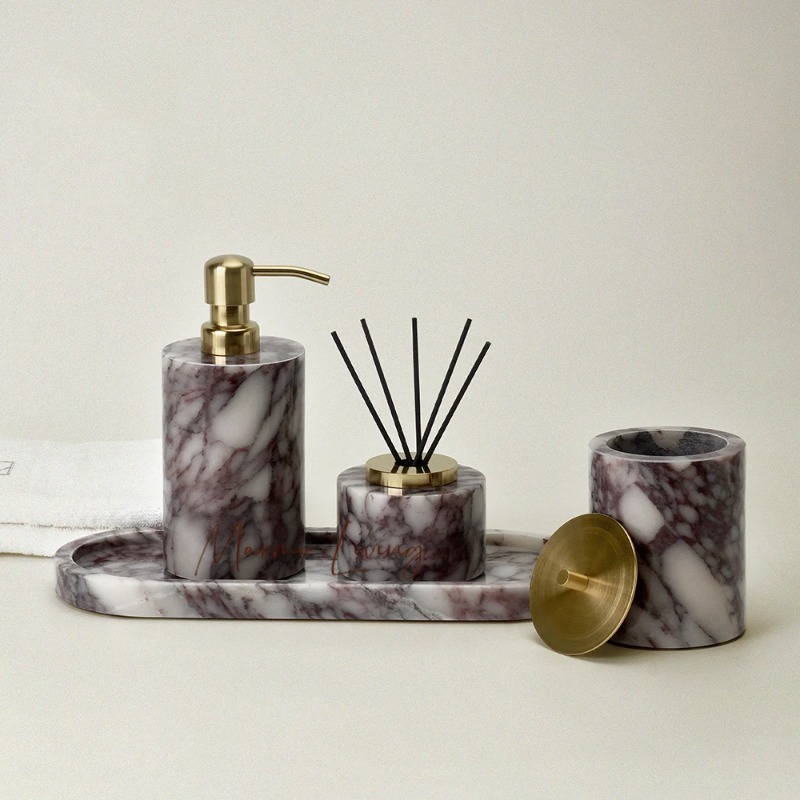 مجموعة إكسسوارات الحمام من الر - مراجعة Zara Home Bathroom وسعره
