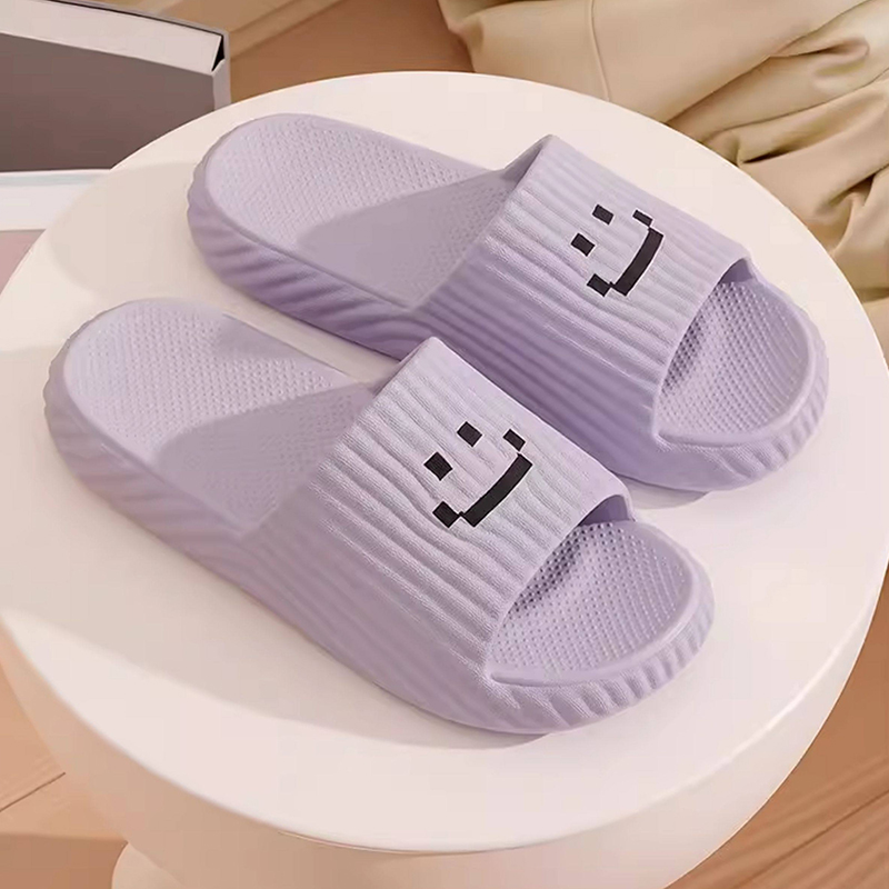 شباشب منزلية بسيطة وجذابة ذات  - مراجعة Home Bathroom Size وسعره